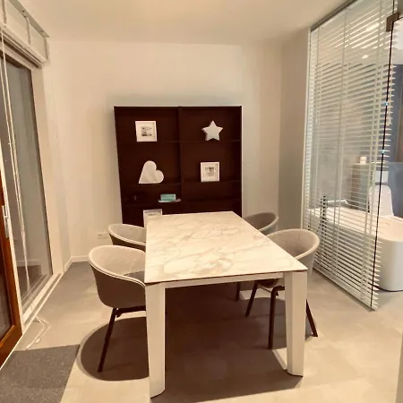 Apartment Eilandje Super Penthouse Marina 601 *
